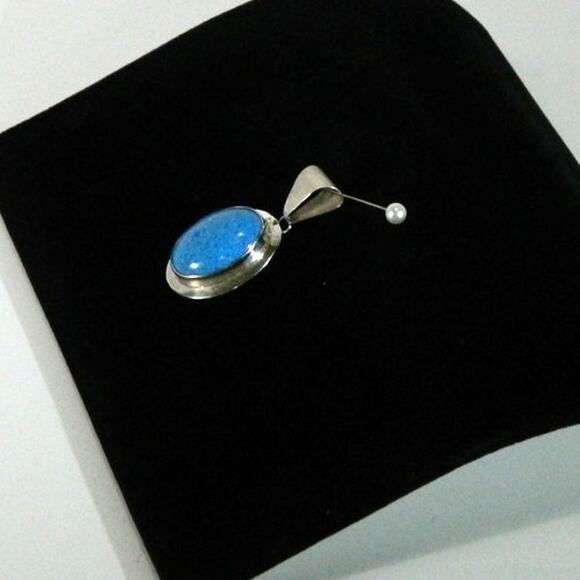 Large Vintage Sodalite Pendant Stamped Sterling - Picture 3 of 7